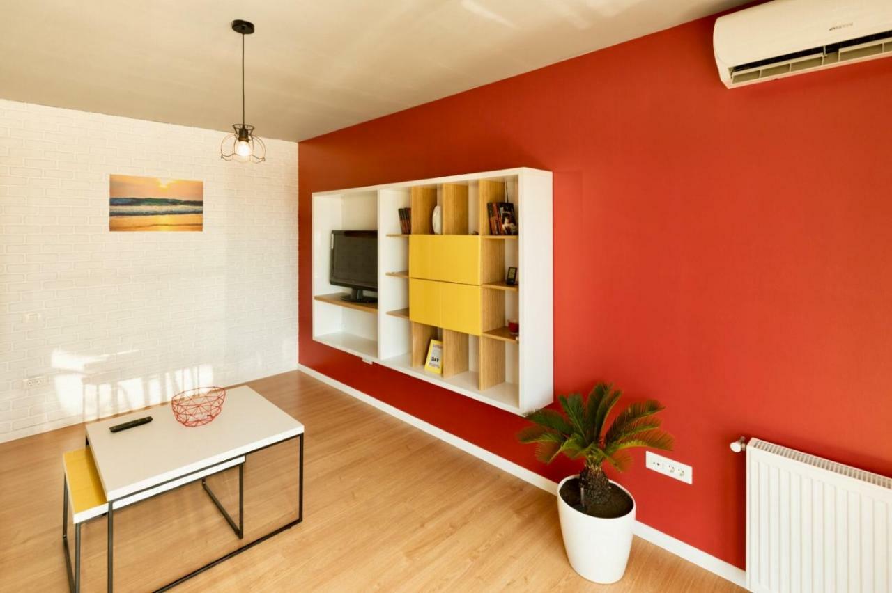 Apartament Aty Navodari Exterior photo